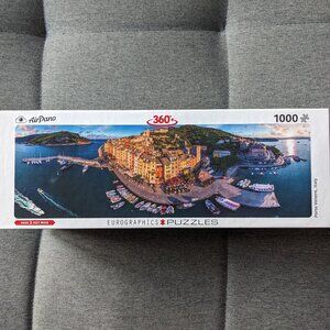 2/$20 [EUC] 1000-piece jigsaw puzzle